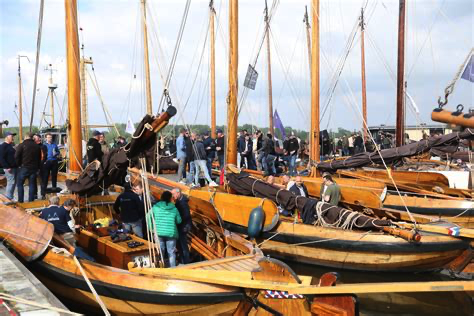 Woensdag 28 mei sluiten wij om 12.00 uur – Blauwe Botterrace